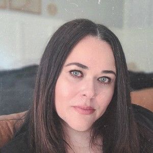 Meet your Posher, Posh